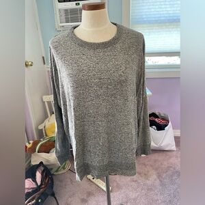 LIGHT GRAY AERIE SWEATER